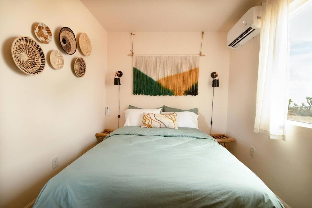 Cryptic Cabin-Tranquil Bohemian Getaway W/Hot Tub Yucca Valley Εξωτερικό φωτογραφία