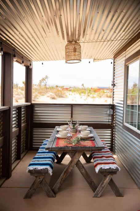 Cryptic Cabin-Tranquil Bohemian Getaway W/Hot Tub Yucca Valley Εξωτερικό φωτογραφία